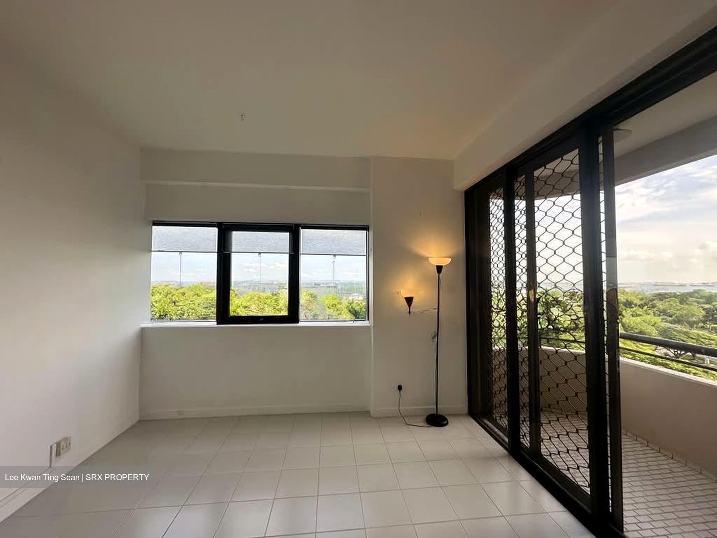 Bayshore Park (D16), Condominium #571403991